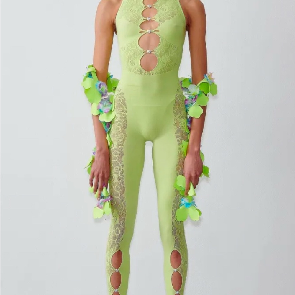 POSTER GIRL Floral Janice Bodysuit Pickle